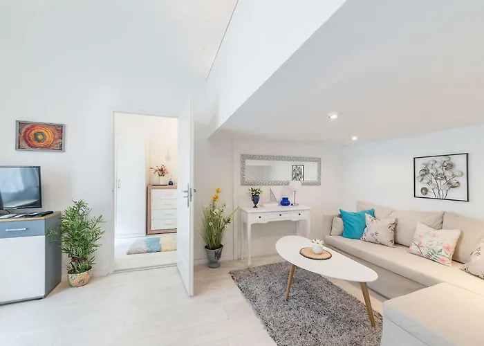 Kiraly Center Appartement *